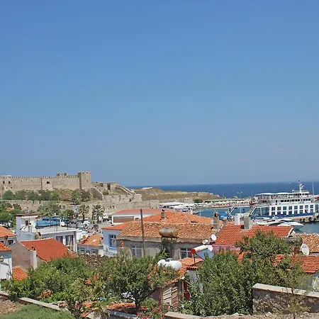Bozcaada Iskele Tatilevi Tatil Evi *